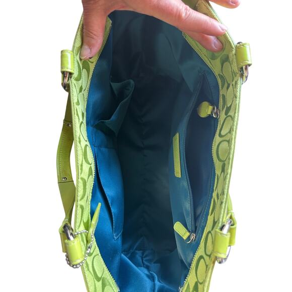Authentic COACH Lime Green Oversized Bag - Picture 3 of 8